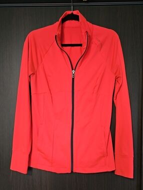 Under Armour Pink Full-Zip Women's Jacket